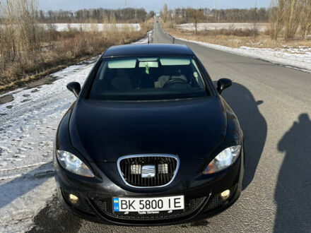 Сеат Leon 2008 у Рівному на Automoto.ua Чорний Сеат Leon, об'ємом двигуна 1.8 л та пробігом 254 тис. км за 5900 $, фото 1 на Automoto.ua