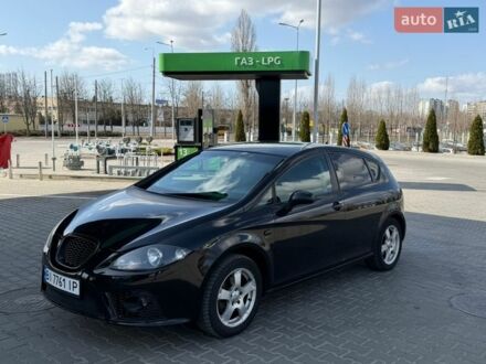 Чорний Сеат Leon, об'ємом двигуна 1.8 л та пробігом 280 тис. км за 4700 $, фото 1 на Automoto.ua