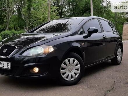 Сеат Леон 2010 в Кривом Роге на Automoto.ua Черный Сеат Леон, объемом двигателя 1.6 л и пробегом 223 тыс. км за 7000 $, фото 1 на Automoto.ua
