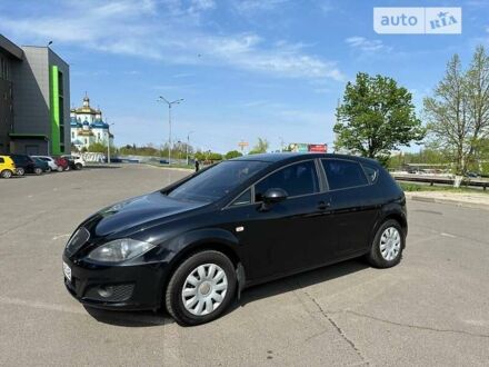 Сеат Леон 2010 в Кривом Роге на Automoto.ua Черный Сеат Леон, объемом двигателя 0 л и пробегом 176 тыс. км за 6000 $, фото 1 на Automoto.ua