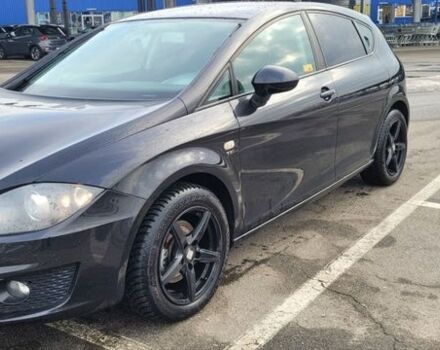 Черный Сеат Леон, объемом двигателя 1.8 л и пробегом 206 тыс. км за 8700 $, фото 1 на Automoto.ua