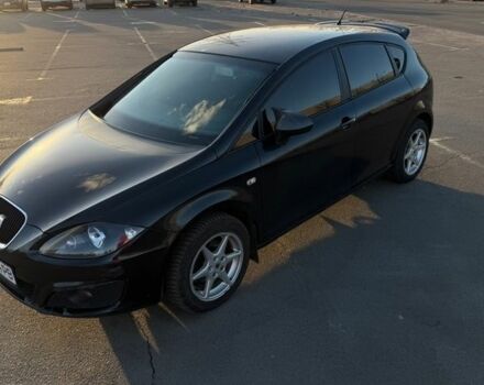 Черный Сеат Леон, объемом двигателя 1.39 л и пробегом 255 тыс. км за 7000 $, фото 1 на Automoto.ua