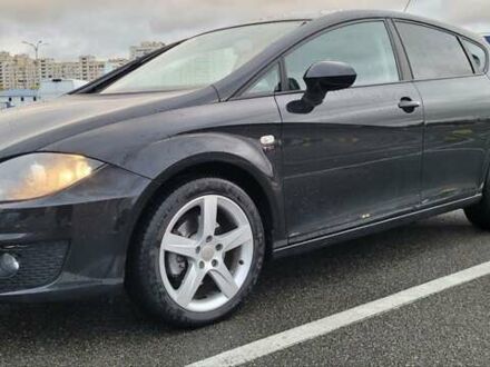 Сеат Леон 2011 в Киеве на Automoto.ua Черный Сеат Леон, объемом двигателя 1.8 л и пробегом 200 тыс. км за 8500 $, фото 1 на Automoto.ua