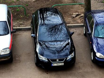 Сеат Leon 2014 у Харкові на Automoto.ua Чорний Сеат Leon, об'ємом двигуна 1.6 л та пробігом 196 тис. км за 10000 $, фото 1 на Automoto.ua