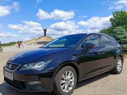 Сеат Леон 2017 в Черкассах на Automoto.ua Черный Сеат Леон, объемом двигателя 1.6 л и пробегом 275 тыс. км за 17000 $, фото 1 на Automoto.ua