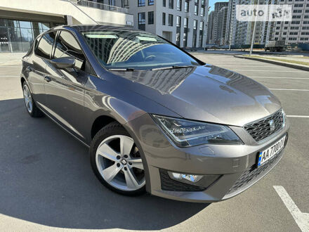 Сеат Leon 2015 у Києві на Automoto.ua Коричневий Сеат Leon, об'ємом двигуна 2 л та пробігом 60 тис. км за 16999 $, фото 1 на Automoto.ua