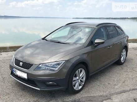 Сеат Leon 2016 у Дніпро (Дніпропетровську) на Automoto.ua Коричневий Сеат Leon, об'ємом двигуна 2 л та пробігом 209 тис. км за 17900 $, фото 1 на Automoto.ua
