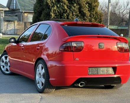 Красный Сеат Леон, объемом двигателя 1.8 л и пробегом 280 тыс. км за 4900 $, фото 9 на Automoto.ua