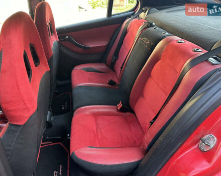 Сеат Леон 2004 в Каменское - Днепродзержинск на Automoto.ua Красный Сеат Леон, объемом двигателя 1.8 л и пробегом 231 тыс. км за 5400 $, фото 13 на Automoto.ua
