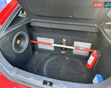 Сеат Леон 2004 в Каменское - Днепродзержинск на Automoto.ua Красный Сеат Леон, объемом двигателя 1.8 л и пробегом 231 тыс. км за 5400 $, фото 18 на Automoto.ua