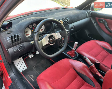 Сеат Леон 2004 в Каменское - Днепродзержинск на Automoto.ua Красный Сеат Леон, объемом двигателя 1.8 л и пробегом 231 тыс. км за 5400 $, фото 10 на Automoto.ua