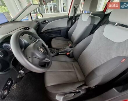 Червоний Сеат Leon, об'ємом двигуна 1.6 л та пробігом 211 тис. км за 5200 $, фото 13 на Automoto.ua