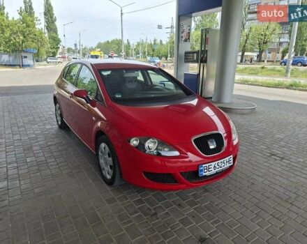 Красный Сеат Леон, объемом двигателя 1.6 л и пробегом 211 тыс. км за 5200 $, фото 3 на Automoto.ua