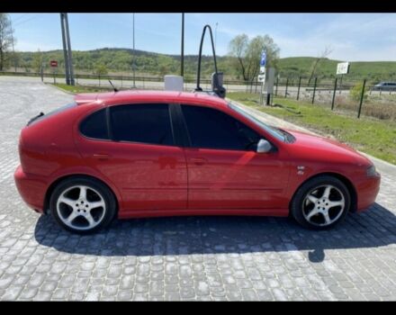 Червоний Сеат Leon, об'ємом двигуна 1.8 л та пробігом 95 тис. км за 4100 $, фото 2 на Automoto.ua