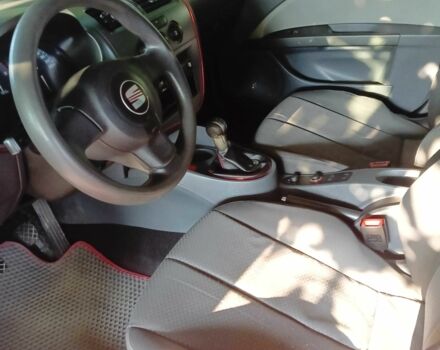 Сеат Леон 2006 в Киеве на Automoto.ua Красный Сеат Леон, объемом двигателя 1.6 л и пробегом 253 тыс. км за 4500 $, фото 1 на Automoto.ua