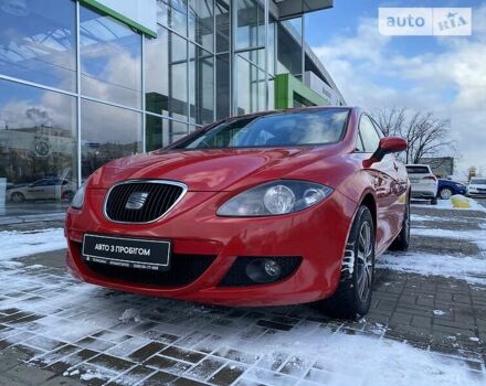 Червоний Сеат Leon, об'ємом двигуна 2 л та пробігом 148 тис. км за 6690 $, фото 6 на Automoto.ua