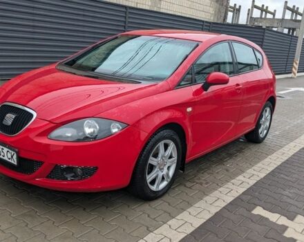 Красный Сеат Леон, объемом двигателя 2 л и пробегом 108 тыс. км за 5499 $, фото 2 на Automoto.ua