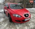 Червоний Сеат Leon, об'ємом двигуна 2 л та пробігом 266 тис. км за 3800 $, фото 1 на Automoto.ua