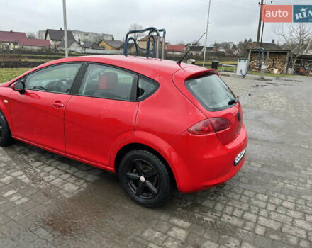 Червоний Сеат Leon, об'ємом двигуна 1.6 л та пробігом 223 тис. км за 4300 $, фото 5 на Automoto.ua