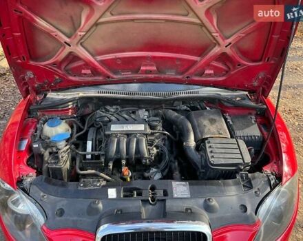 Красный Сеат Леон, объемом двигателя 1.6 л и пробегом 270 тыс. км за 5000 $, фото 2 на Automoto.ua