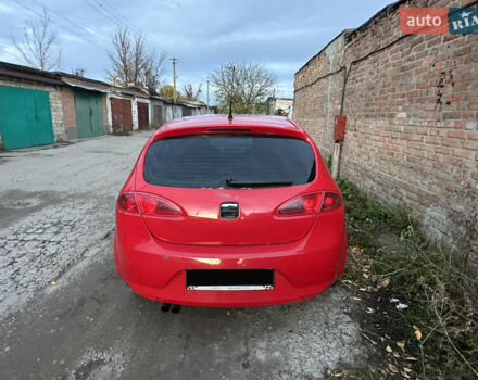 Сеат Леон 2008 в Белой Церкве на Automoto.ua Красный Сеат Леон, объемом двигателя 2 л и пробегом 200 тыс. км за 2250 $, фото 4 на Automoto.ua