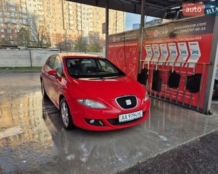 Червоний Сеат Leon, об'ємом двигуна 1.6 л та пробігом 186 тис. км за 6000 $, фото 5 на Automoto.ua