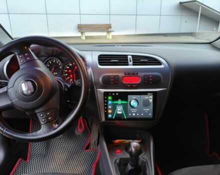 Красный Сеат Леон, объемом двигателя 2 л и пробегом 187 тыс. км за 5600 $, фото 12 на Automoto.ua