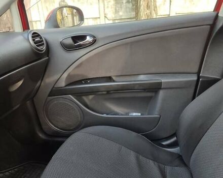 Червоний Сеат Leon, об'ємом двигуна 1.6 л та пробігом 186 тис. км за 6000 $, фото 21 на Automoto.ua