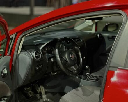 Красный Сеат Леон, объемом двигателя 1.4 л и пробегом 215 тыс. км за 5500 $, фото 4 на Automoto.ua