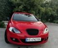 Красный Сеат Леон, объемом двигателя 2 л и пробегом 245 тыс. км за 6303 $, фото 1 на Automoto.ua