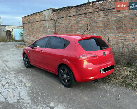 Сеат Леон 2008 в Белой Церкве на Automoto.ua Красный Сеат Леон, объемом двигателя 2 л и пробегом 200 тыс. км за 2250 $, фото 3 на Automoto.ua