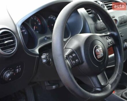 Сеат Леон 2008 в Павлограде на Automoto.ua Красный Сеат Леон, объемом двигателя 2 л и пробегом 206 тыс. км за 6300 $, фото 34 на Automoto.ua