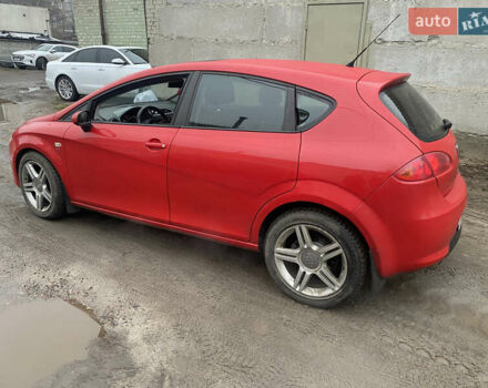 Красный Сеат Леон, объемом двигателя 1.98 л и пробегом 290 тыс. км за 4700 $, фото 4 на Automoto.ua