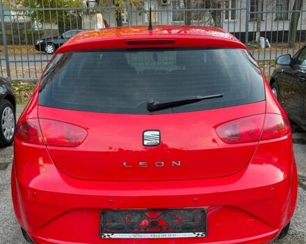 Красный Сеат Леон, объемом двигателя 1.9 л и пробегом 290 тыс. км за 5800 $, фото 3 на Automoto.ua