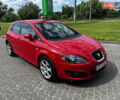 Червоний Сеат Leon, об'ємом двигуна 1.2 л та пробігом 191 тис. км за 5500 $, фото 1 на Automoto.ua