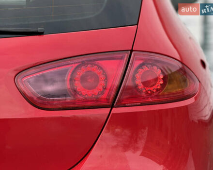 Червоний Сеат Leon, об'ємом двигуна 1.39 л та пробігом 269 тис. км за 5700 $, фото 13 на Automoto.ua