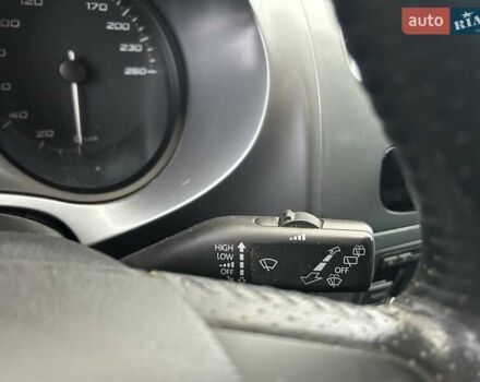 Красный Сеат Леон, объемом двигателя 1.8 л и пробегом 143 тыс. км за 7200 $, фото 26 на Automoto.ua