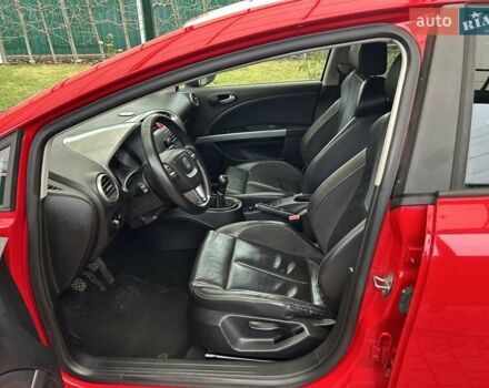 Красный Сеат Леон, объемом двигателя 1.8 л и пробегом 143 тыс. км за 7200 $, фото 11 на Automoto.ua