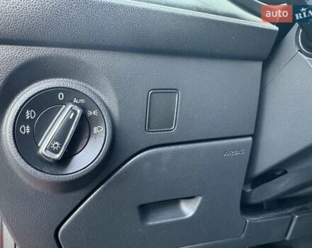 Сеат Леон 2013 в Калуше на Automoto.ua Красный Сеат Леон, объемом двигателя 1.97 л и пробегом 237 тыс. км за 12000 $, фото 48 на Automoto.ua