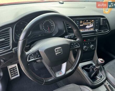 Сеат Леон 2013 в Калуше на Automoto.ua Красный Сеат Леон, объемом двигателя 1.97 л и пробегом 237 тыс. км за 12000 $, фото 35 на Automoto.ua