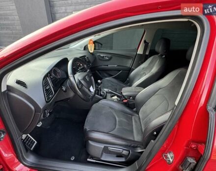 Сеат Леон 2013 в Калуше на Automoto.ua Красный Сеат Леон, объемом двигателя 1.97 л и пробегом 237 тыс. км за 12000 $, фото 33 на Automoto.ua