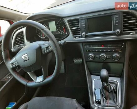 Сеат Leon 2013 у Києві на Automoto.ua Червоний Сеат Leon, об'ємом двигуна 1.8 л та пробігом 169 тис. км за 9900 $, фото 12 на Automoto.ua
