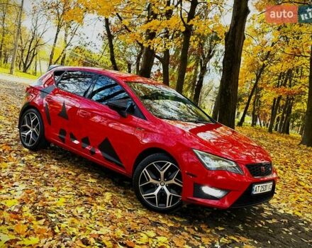 Сеат Леон 2013 в Калуше на Automoto.ua Красный Сеат Леон, объемом двигателя 1.97 л и пробегом 237 тыс. км за 12000 $, фото 5 на Automoto.ua