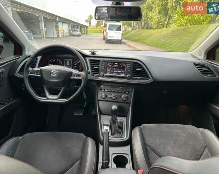 Червоний Сеат Leon, об'ємом двигуна 1.8 л та пробігом 178 тис. км за 9500 $, фото 27 на Automoto.ua
