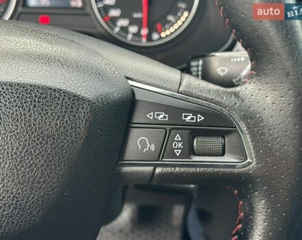 Червоний Сеат Leon, об'ємом двигуна 1.8 л та пробігом 178 тис. км за 9500 $, фото 32 на Automoto.ua