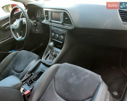 Сеат Леон 2013 в Киеве на Automoto.ua Красный Сеат Леон, объемом двигателя 1.8 л и пробегом 167 тыс. км за 10999 $, фото 11 на Automoto.ua