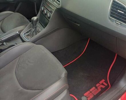 Красный Сеат Леон, объемом двигателя 1.8 л и пробегом 210 тыс. км за 10500 $, фото 6 на Automoto.ua