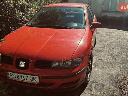 Червоний Сеат Leon, об'ємом двигуна 1.4 л та пробігом 245 тис. км за 2850 $, фото 1 на Automoto.ua