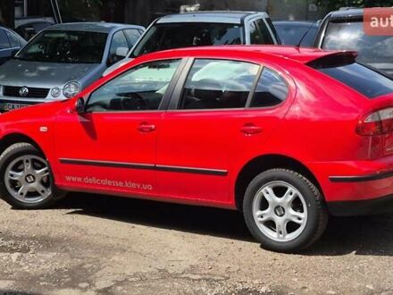 Сеат Леон 2003 в Киеве на Automoto.ua Красный Сеат Леон, объемом двигателя 1.8 л и пробегом 155 тыс. км за 5800 $, фото 1 на Automoto.ua