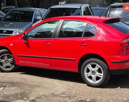 Красный Сеат Леон, объемом двигателя 1.8 л и пробегом 155 тыс. км за 5800 $, фото 1 на Automoto.ua